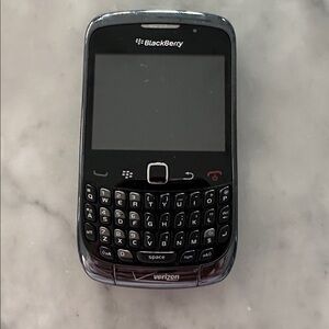 BlackBerry Smartphone - Black (BlackBerry)